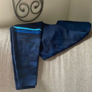 Super cute Lillybod leggings